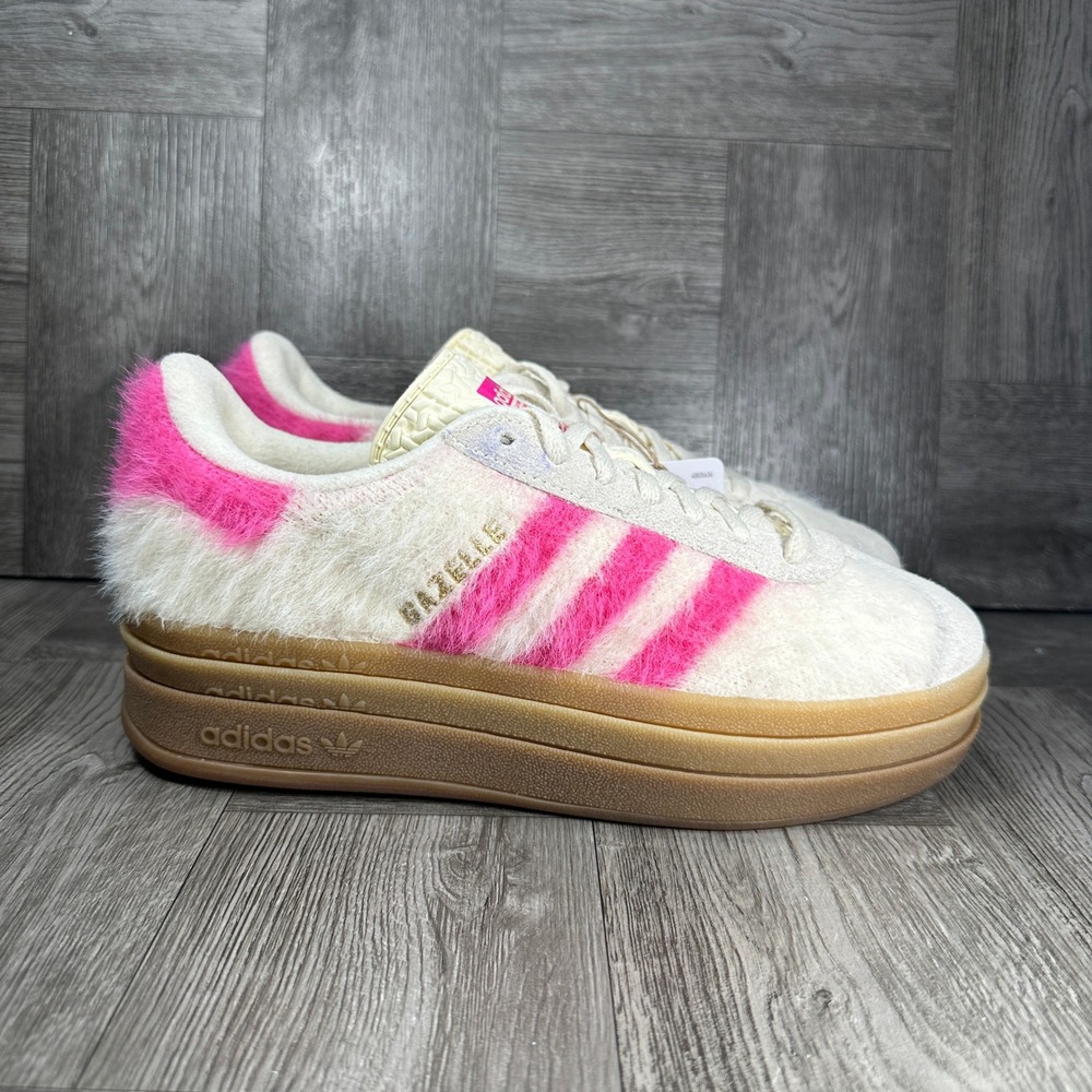 Adidas Gazelle Bold Platform Women 6.5 Cream Pink Fuzzy Faux Fur JS3908 NEW